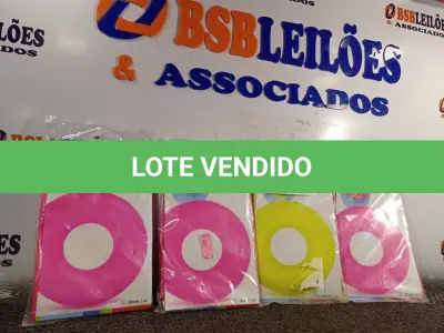 LOTE 456 - 04 BOIAS INFANTIS. (NO ESTADO) ATENÇÃO! FAZER A VISITAÇÃO ANTES DE ARREMATAR, NÃO SABEMOS SE FUNCIONA. LEILÃO NÃO TEM GARANTIA E NEM DEVOLUÇÃO, SUJEITO A POSSÍVEIS AVARIAS VISÍVEIS/OCULTAS E/OU AUSÊNCIA DE COMPONENTES.