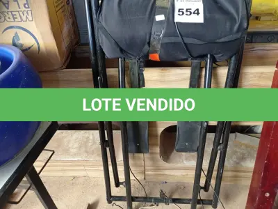 LOTE 554 - 01 APARELHO DE GINASTICA E 01 COLCHÃO MASSAGEADOR COM AVARIAS. (NO ESTADO) ATENÇÃO! FAZER A VISITAÇÃO ANTES DE ARREMATAR, NÃO SABEMOS SE FUNCIONA. LEILÃO NÃO TEM GARANTIA E NEM DEVOLUÇÃO, SUJEITO A POSSÍVEIS AVARIAS VISÍVEIS/OCULTAS E/OU AUSÊNCIA DE COMPONENTES.