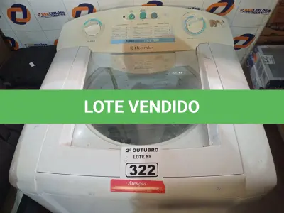 LOTE 322 - 01 MÁQUINA DE LAVAR ROUPAS MARCA ELECTROLUX 110V. (NO ESTADO) ATENÇÃO! FAZER A VISITAÇÃO ANTES DE ARREMATAR, NÃO SABEMOS SE FUNCIONA. LEILÃO NÃO TEM GARANTIA E NEM DEVOLUÇÃO, SUJEITO A POSSÍVEIS AVARIAS VISÍVEIS/OCULTAS E/OU AUSÊNCIA DE COMPONENTES.