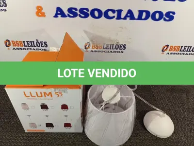 LOTE 302 - 01 LUMINÁRIA PENDENTE SÃO PAULO. (NO ESTADO) ATENÇÃO! FAZER A VISITAÇÃO ANTES DE ARREMATAR, NÃO SABEMOS SE FUNCIONA. LEILÃO NÃO TEM GARANTIA E NEM DEVOLUÇÃO, SUJEITO A POSSÍVEIS AVARIAS VISÍVEIS/OCULTAS E/OU AUSÊNCIA DE COMPONENTES.