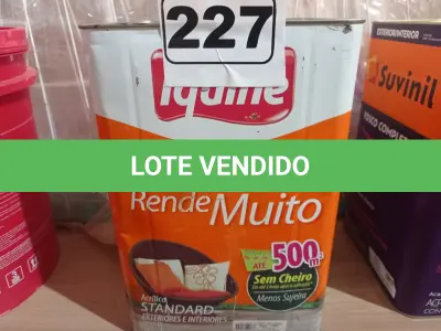 LOTE 227 - 01 LATA DE TINTA IQUINE DELANIL 18L FOSCO AVELUDADO VERDE LIMÃO. (NO ESTADO) ATENÇÃO! FAZER A VISITAÇÃO ANTES DE ARREMATAR, NÃO SABEMOS SE FUNCIONA. LEILÃO NÃO TEM GARANTIA E NEM DEVOLUÇÃO, SUJEITO A POSSÍVEIS AVARIAS VISÍVEIS/OCULTAS E/OU AUSÊNCIA DE COMPONENTES.
