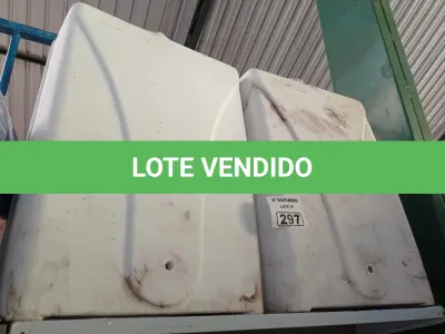 LOTE 297 - 02 RESERVATÓRIOS DE PLÁSTICO. (NO ESTADO) ATENÇÃO! FAZER A VISITAÇÃO ANTES DE ARREMATAR, NÃO SABEMOS SE FUNCIONA. LEILÃO NÃO TEM GARANTIA E NEM DEVOLUÇÃO, SUJEITO A POSSÍVEIS AVARIAS VISÍVEIS/OCULTAS E/OU AUSÊNCIA DE COMPONENTES.
