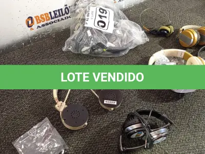 LOTE 019 - 01 LOTE COM VÁRIOS FONES DE OUVIDO MARCAS E MODELOS DIVERSOS. (NO ESTADO) ATENÇÃO! FAZER A VISITAÇÃO ANTES DE ARREMATAR, NÃO SABEMOS SE FUNCIONA. LEILÃO NÃO TEM GARANTIA E NEM DEVOLUÇÃO, SUJEITO A POSSÍVEIS AVARIAS VISÍVEIS/OCULTAS E/OU AUSÊNCIA DE COMPONENTES.