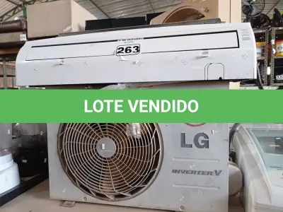LOTE 263 - 01 AR-CONDICIONADO MARCA LG 12.000BTU. (NO ESTADO) ATENÇÃO! FAZER A VISITAÇÃO ANTES DE ARREMATAR, NÃO SABEMOS SE FUNCIONA. LEILÃO NÃO TEM GARANTIA E NEM DEVOLUÇÃO, SUJEITO A POSSÍVEIS AVARIAS VISÍVEIS/OCULTAS E/OU AUSÊNCIA DE COMPONENTES.