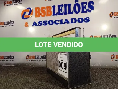 LOTE 009 - 01 RADIO TRANSISTOR MARCA PHILCO. (NO ESTADO) ATENÇÃO! FAZER A VISITAÇÃO ANTES DE ARREMATAR, NÃO SABEMOS SE FUNCIONA. LEILÃO NÃO TEM GARANTIA E NEM DEVOLUÇÃO, SUJEITO A POSSÍVEIS AVARIAS VISÍVEIS/OCULTAS E/OU AUSÊNCIA DE COMPONENTES.