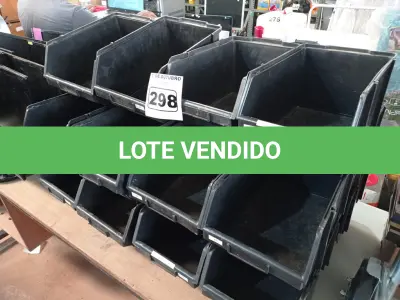 LOTE 298 - 20 CAÇAMBAS ORGANIZADORAS DE PLÁSTICO. (NO ESTADO) ATENÇÃO! FAZER A VISITAÇÃO ANTES DE ARREMATAR, NÃO SABEMOS SE FUNCIONA. LEILÃO NÃO TEM GARANTIA E NEM DEVOLUÇÃO, SUJEITO A POSSÍVEIS AVARIAS VISÍVEIS/OCULTAS E/OU AUSÊNCIA DE COMPONENTES.