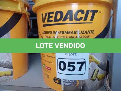 LOTE 057 - 01 BALDE DE VEDACIT, ADITIVO IMPERMEABILIZANTE PARA CONCRETOS E ARGAMASSAS 18L. (NO ESTADO) ATENÇÃO! FAZER A VISITAÇÃO ANTES DE ARREMATAR, NÃO SABEMOS SE FUNCIONA. LEILÃO NÃO TEM GARANTIA E NEM DEVOLUÇÃO, SUJEITO A POSSÍVEIS AVARIAS VISÍVEIS/OCULTAS E/OU AUSÊNCIA DE COMPONENTES.