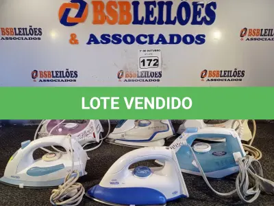 LOTE 172 - 06 FERROS DE PASSAR ROUPAS MARCAS E MODELOS DIVERSOS. (NO ESTADO) ATENÇÃO! FAZER A VISITAÇÃO ANTES DE ARREMATAR, NÃO SABEMOS SE FUNCIONA. LEILÃO NÃO TEM GARANTIA E NEM DEVOLUÇÃO, SUJEITO A POSSÍVEIS AVARIAS VISÍVEIS/OCULTAS E/OU AUSÊNCIA DE COMPONENTES.