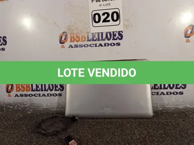LOTE 020 - 01 TABLET SAMSUNG COM CABO. (NO ESTADO) ATENÇÃO! FAZER A VISITAÇÃO ANTES DE ARREMATAR, NÃO SABEMOS SE FUNCIONA. LEILÃO NÃO TEM GARANTIA E NEM DEVOLUÇÃO, SUJEITO A POSSÍVEIS AVARIAS VISÍVEIS/OCULTAS E/OU AUSÊNCIA DE COMPONENTES.