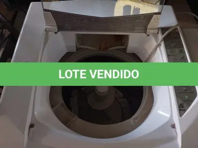 LOTE 239 - 01 LAVADORA DE ROUPAS MARCA BRASTEMP CAPACIDADE 8KG 220V. (NO ESTADO) ATENÇÃO! FAZER A VISITAÇÃO ANTES DE ARREMATAR, NÃO SABEMOS SE FUNCIONA. LEILÃO NÃO TEM GARANTIA E NEM DEVOLUÇÃO, SUJEITO A POSSÍVEIS AVARIAS VISÍVEIS/OCULTAS E/OU AUSÊNCIA DE COMPONENTES.