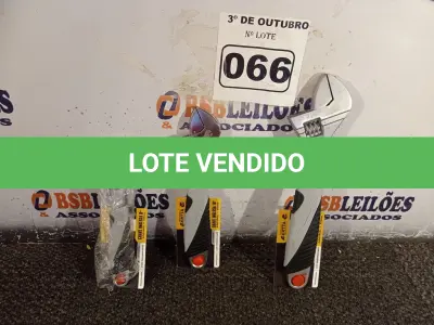 LOTE 066 - 01 KIT DE CHAVE INGLESA. (NO ESTADO) ATENÇÃO! FAZER A VISITAÇÃO ANTES DE ARREMATAR, NÃO SABEMOS SE FUNCIONA. LEILÃO NÃO TEM GARANTIA E NEM DEVOLUÇÃO, SUJEITO A POSSÍVEIS AVARIAS VISÍVEIS/OCULTAS E/OU AUSÊNCIA DE COMPONENTES.