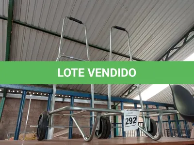 LOTE 292 - 02 CARRINHOS PARA TRANSPORTE DE CARGAS. (NO ESTADO) ATENÇÃO! FAZER A VISITAÇÃO ANTES DE ARREMATAR, NÃO SABEMOS SE FUNCIONA. LEILÃO NÃO TEM GARANTIA E NEM DEVOLUÇÃO, SUJEITO A POSSÍVEIS AVARIAS VISÍVEIS/OCULTAS E/OU AUSÊNCIA DE COMPONENTES.