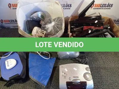 LOTE 139 - 01 LOTE COM GRAMPEADORES E MATERIAIS DIVERSOS. (NO ESTADO) ATENÇÃO! FAZER A VISITAÇÃO ANTES DE ARREMATAR, NÃO SABEMOS SE FUNCIONA. LEILÃO NÃO TEM GARANTIA E NEM DEVOLUÇÃO, SUJEITO A POSSÍVEIS AVARIAS VISÍVEIS/OCULTAS E/OU AUSÊNCIA DE COMPONENTES.