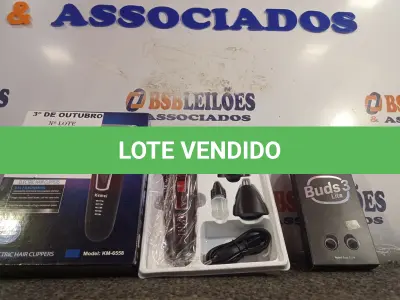 LOTE 041 - 01 MÁQUINA DE CORTAR CABELO 3X1 E 01 FONE DE OUVIDO BLUETOOTH. (NO ESTADO) ATENÇÃO! FAZER A VISITAÇÃO ANTES DE ARREMATAR, NÃO SABEMOS SE FUNCIONA. LEILÃO NÃO TEM GARANTIA E NEM DEVOLUÇÃO, SUJEITO A POSSÍVEIS AVARIAS VISÍVEIS/OCULTAS E/OU AUSÊNCIA DE COMPONENTES.