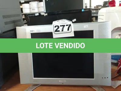 LOTE 277 - 07 MONITORES MARCAS E MODELOS DIVERSOS PARA RETIRADA DE PEÇAS. (NO ESTADO) ATENÇÃO! FAZER A VISITAÇÃO ANTES DE ARREMATAR, NÃO SABEMOS SE FUNCIONA. LEILÃO NÃO TEM GARANTIA E NEM DEVOLUÇÃO, SUJEITO A POSSÍVEIS AVARIAS VISÍVEIS/OCULTAS E/OU AUSÊNCIA DE COMPONENTES.