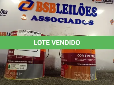 LOTE 091 - 02 GALÕES DE TINTAS ESMALTES SUVINIL MADEIRA E METAIS 3,6L NAS CORES BRILHANTE VERDE FOLHA E BRILHANTE CINZA ESCURO. (NO ESTADO) ATENÇÃO! FAZER A VISITAÇÃO ANTES DE ARREMATAR, NÃO SABEMOS SE FUNCIONA. LEILÃO NÃO TEM GARANTIA E NEM DEVOLUÇÃO, SUJEITO A POSSÍVEIS AVARIAS VISÍVEIS/OCULTAS E/OU AUSÊNCIA DE COMPONENTES.