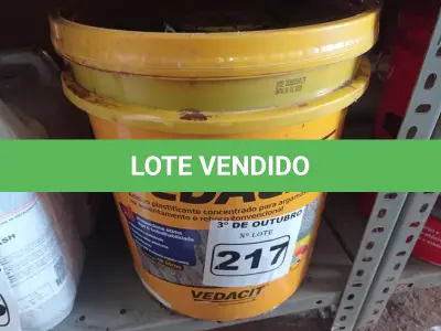 LOTE 217 - 01 BALDE DE VEDALIT, ADITIVO PLASTIFICANTE CONCENTRADO PARA ARGAMASSAS DE ASSENTAMENTO E REBOCO CONVENCIONAL 18L. (NO ESTADO) ATENÇÃO! FAZER A VISITAÇÃO ANTES DE ARREMATAR, NÃO SABEMOS SE FUNCIONA. LEILÃO NÃO TEM GARANTIA E NEM DEVOLUÇÃO, SUJEITO A POSSÍVEIS AVARIAS VISÍVEIS/OCULTAS E/OU AUSÊNCIA DE COMPONENTES.