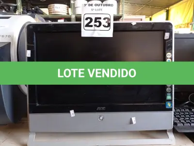 LOTE 253 - 02 COMPUTADORES ALL IN ONE MARCAS E MODELOS DIVERSOS. (NO ESTADO) ATENÇÃO! FAZER A VISITAÇÃO ANTES DE ARREMATAR, NÃO SABEMOS SE FUNCIONA. LEILÃO NÃO TEM GARANTIA E NEM DEVOLUÇÃO, SUJEITO A POSSÍVEIS AVARIAS VISÍVEIS/OCULTAS E/OU AUSÊNCIA DE COMPONENTES.