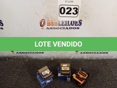LOTE 023 - 03 CLIVADORES PARA FIBRA ÓTICA MARCAS E MODELOS DIVERSOS. (NO ESTADO) ATENÇÃO! FAZER A VISITAÇÃO ANTES DE ARREMATAR, NÃO SABEMOS SE FUNCIONA. LEILÃO NÃO TEM GARANTIA E NEM DEVOLUÇÃO, SUJEITO A POSSÍVEIS AVARIAS VISÍVEIS/OCULTAS E/OU AUSÊNCIA DE COMPONENTES.