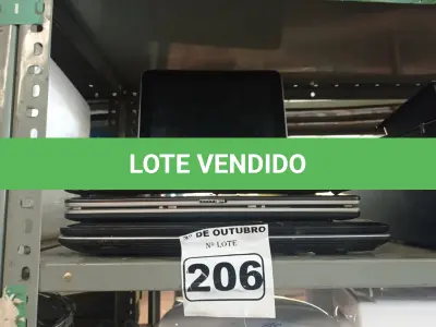 LOTE 206 - 03 NOTEBOOK’S E 01 NETBOOK MARCAS E MODELOS DIVERSOS PARA RETIRADA DE PEÇAS. (NO ESTADO) ATENÇÃO! FAZER A VISITAÇÃO ANTES DE ARREMATAR, NÃO SABEMOS SE FUNCIONA. LEILÃO NÃO TEM GARANTIA E NEM DEVOLUÇÃO, SUJEITO A POSSÍVEIS AVARIAS VISÍVEIS/OCULTAS E/OU AUSÊNCIA DE COMPONENTES.