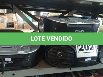 LOTE 202 - 07 APARELHOS DE SOM MARCAS E MODELOS DIVERSOS. (NO ESTADO) ATENÇÃO! FAZER A VISITAÇÃO ANTES DE ARREMATAR, NÃO SABEMOS SE FUNCIONA. LEILÃO NÃO TEM GARANTIA E NEM DEVOLUÇÃO, SUJEITO A POSSÍVEIS AVARIAS VISÍVEIS/OCULTAS E/OU AUSÊNCIA DE COMPONENTES.