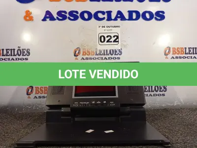 LOTE 022 - 01 EQUIPAMENTO DE ÁUDIO. (NO ESTADO) ATENÇÃO! FAZER A VISITAÇÃO ANTES DE ARREMATAR, NÃO SABEMOS SE FUNCIONA. LEILÃO NÃO TEM GARANTIA E NEM DEVOLUÇÃO, SUJEITO A POSSÍVEIS AVARIAS VISÍVEIS/OCULTAS E/OU AUSÊNCIA DE COMPONENTES.
