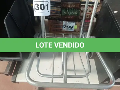 LOTE 301 - 02 CARRINHOS PARA TRANSPORTE DE CARGAS. (NO ESTADO) ATENÇÃO! FAZER A VISITAÇÃO ANTES DE ARREMATAR, NÃO SABEMOS SE FUNCIONA. LEILÃO NÃO TEM GARANTIA E NEM DEVOLUÇÃO, SUJEITO A POSSÍVEIS AVARIAS VISÍVEIS/OCULTAS E/OU AUSÊNCIA DE COMPONENTES.