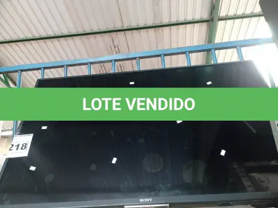 LOTE 218 - 01 TV SONY 49” POL PARA RETIRADA DE PEÇAS. (NO ESTADO) ATENÇÃO! FAZER A VISITAÇÃO ANTES DE ARREMATAR, NÃO SABEMOS SE FUNCIONA. LEILÃO NÃO TEM GARANTIA E NEM DEVOLUÇÃO, SUJEITO A POSSÍVEIS AVARIAS VISÍVEIS/OCULTAS E/OU AUSÊNCIA DE COMPONENTES.