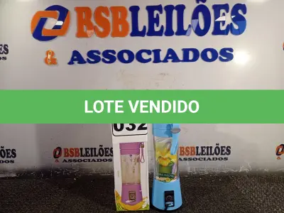 LOTE 032 - 01 LIQUIDIFICADOR PORTÁTIL. (NO ESTADO) ATENÇÃO! FAZER A VISITAÇÃO ANTES DE ARREMATAR, NÃO SABEMOS SE FUNCIONA. LEILÃO NÃO TEM GARANTIA E NEM DEVOLUÇÃO, SUJEITO A POSSÍVEIS AVARIAS VISÍVEIS/OCULTAS E/OU AUSÊNCIA DE COMPONENTES.