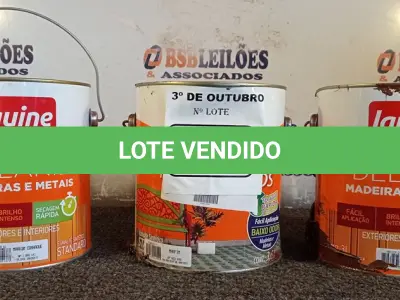 LOTE 481 - 03 GALÕES DE ESMALTE IQUINE MADEIRA E METAIS 3,6L SENDO 01 MARROM CONHAQUE, 01 MARROM TABACO E 01 MARFIM. (NO ESTADO) ATENÇÃO! FAZER A VISITAÇÃO ANTES DE ARREMATAR, NÃO SABEMOS SE FUNCIONA. LEILÃO NÃO TEM GARANTIA E NEM DEVOLUÇÃO, SUJEITO A POSSÍVEIS AVARIAS VISÍVEIS/OCULTAS E/OU AUSÊNCIA DE COMPONENTES.