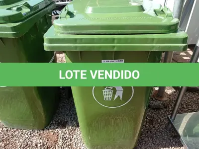 LOTE 614 - 01 CONTAINER HDPE EM-840 240L. (NO ESTADO) ATENÇÃO! FAZER A VISITAÇÃO ANTES DE ARREMATAR, NÃO SABEMOS SE FUNCIONA. LEILÃO NÃO TEM GARANTIA E NEM DEVOLUÇÃO, SUJEITO A POSSÍVEIS AVARIAS VISÍVEIS/OCULTAS E/OU AUSÊNCIA DE COMPONENTES.