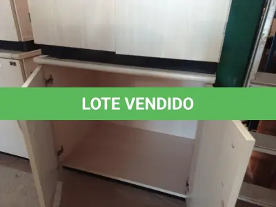 LOTE 376 - 02 ARMÁRIOS BAIXOS EM MADEIRA COM 02 PORTAS. (NO ESTADO) ATENÇÃO! FAZER A VISITAÇÃO ANTES DE ARREMATAR, NÃO SABEMOS SE FUNCIONA. LEILÃO NÃO TEM GARANTIA E NEM DEVOLUÇÃO, SUJEITO A POSSÍVEIS AVARIAS VISÍVEIS/OCULTAS E/OU AUSÊNCIA DE COMPONENTES.