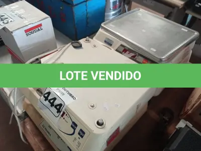 LOTE 444 - 02 BALANÇAS MARCAS E MODELOS DIVERSOS. (NO ESTADO) ATENÇÃO! FAZER A VISITAÇÃO ANTES DE ARREMATAR, NÃO SABEMOS SE FUNCIONA. LEILÃO NÃO TEM GARANTIA E NEM DEVOLUÇÃO, SUJEITO A POSSÍVEIS AVARIAS VISÍVEIS/OCULTAS E/OU AUSÊNCIA DE COMPONENTES.