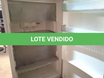 LOTE 458 - 01 GELADEIRA.MARCA BRASTEMP 220V. (NO ESTADO) ATENÇÃO! FAZER A VISITAÇÃO ANTES DE ARREMATAR, NÃO SABEMOS SE FUNCIONA. LEILÃO NÃO TEM GARANTIA E NEM DEVOLUÇÃO, SUJEITO A POSSÍVEIS AVARIAS VISÍVEIS/OCULTAS E/OU AUSÊNCIA DE COMPONENTES.