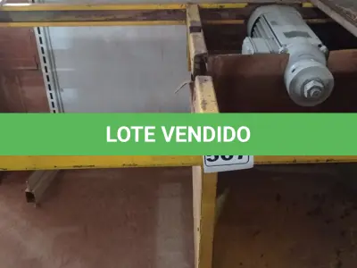 LOTE 567 - 01 SERRA DE BANCADA PARA MARCENARIA. (NO ESTADO) ATENÇÃO! FAZER A VISITAÇÃO ANTES DE ARREMATAR, NÃO SABEMOS SE FUNCIONA. LEILÃO NÃO TEM GARANTIA E NEM DEVOLUÇÃO, SUJEITO A POSSÍVEIS AVARIAS VISÍVEIS/OCULTAS E/OU AUSÊNCIA DE COMPONENTES.