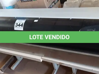 LOTE 344 - 01 PLOTTER XEROX 7142. (NO ESTADO) ATENÇÃO! FAZER A VISITAÇÃO ANTES DE ARREMATAR, NÃO SABEMOS SE FUNCIONA. LEILÃO NÃO TEM GARANTIA E NEM DEVOLUÇÃO, SUJEITO A POSSÍVEIS AVARIAS VISÍVEIS/OCULTAS E/OU AUSÊNCIA DE COMPONENTES.