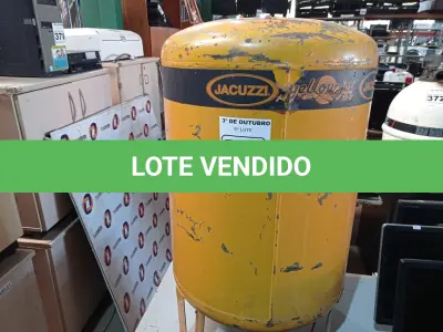 LOTE 384 - 01 TANQUE HIDROPNEUMÁTICO JACUZZI. (NO ESTADO) ATENÇÃO! FAZER A VISITAÇÃO ANTES DE ARREMATAR, NÃO SABEMOS SE FUNCIONA. LEILÃO NÃO TEM GARANTIA E NEM DEVOLUÇÃO, SUJEITO A POSSÍVEIS AVARIAS VISÍVEIS/OCULTAS E/OU AUSÊNCIA DE COMPONENTES.