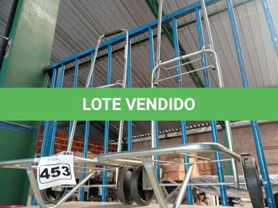 LOTE 453 - 02 CARRINHOS PARA TRANSPORTE DE CARGAS. (NO ESTADO) ATENÇÃO! FAZER A VISITAÇÃO ANTES DE ARREMATAR, NÃO SABEMOS SE FUNCIONA. LEILÃO NÃO TEM GARANTIA E NEM DEVOLUÇÃO, SUJEITO A POSSÍVEIS AVARIAS VISÍVEIS/OCULTAS E/OU AUSÊNCIA DE COMPONENTES.