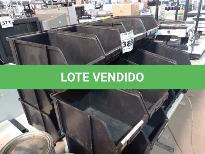 LOTE 388 - 20 CAÇAMBAS ORGANIZADORAS DE PLÁSTICO. (NO ESTADO) ATENÇÃO! FAZER A VISITAÇÃO ANTES DE ARREMATAR, NÃO SABEMOS SE FUNCIONA. LEILÃO NÃO TEM GARANTIA E NEM DEVOLUÇÃO, SUJEITO A POSSÍVEIS AVARIAS VISÍVEIS/OCULTAS E/OU AUSÊNCIA DE COMPONENTES.