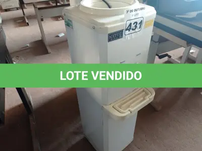LOTE 431 - 01 BEBEDOURO PARA GARRAFÃO MARCA NATUGEL 220V. (NO ESTADO) ATENÇÃO! FAZER A VISITAÇÃO ANTES DE ARREMATAR, NÃO SABEMOS SE FUNCIONA. LEILÃO NÃO TEM GARANTIA E NEM DEVOLUÇÃO, SUJEITO A POSSÍVEIS AVARIAS VISÍVEIS/OCULTAS E/OU AUSÊNCIA DE COMPONENTES.