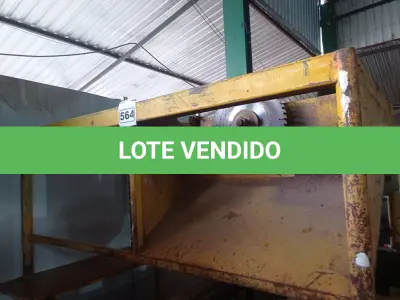 LOTE 564 - 01 SERRA DE BANCADA PARA MARCENARIA. (NO ESTADO) ATENÇÃO! FAZER A VISITAÇÃO ANTES DE ARREMATAR, NÃO SABEMOS SE FUNCIONA. LEILÃO NÃO TEM GARANTIA E NEM DEVOLUÇÃO, SUJEITO A POSSÍVEIS AVARIAS VISÍVEIS/OCULTAS E/OU AUSÊNCIA DE COMPONENTES.