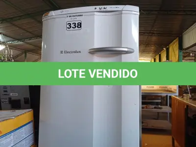 LOTE 338 - 01 FREEZER VERTICAL MARCA BRASTEMP 220V. (NO ESTADO) ATENÇÃO! FAZER A VISITAÇÃO ANTES DE ARREMATAR, NÃO SABEMOS SE FUNCIONA. LEILÃO NÃO TEM GARANTIA E NEM DEVOLUÇÃO, SUJEITO A POSSÍVEIS AVARIAS VISÍVEIS/OCULTAS E/OU AUSÊNCIA DE COMPONENTES.