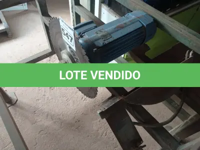 LOTE 547 - 01 SERRA DE BANCADA PARA MARCENARIA. (NO ESTADO) ATENÇÃO! FAZER A VISITAÇÃO ANTES DE ARREMATAR, NÃO SABEMOS SE FUNCIONA. LEILÃO NÃO TEM GARANTIA E NEM DEVOLUÇÃO, SUJEITO A POSSÍVEIS AVARIAS VISÍVEIS/OCULTAS E/OU AUSÊNCIA DE COMPONENTES.