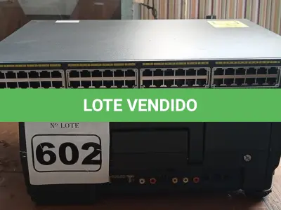 LOTE 602 - 02 PROJETORES MULTIMIDIA E 01 SWITCH CISCO 24 PORTAS. (NO ESTADO) ATENÇÃO! FAZER A VISITAÇÃO ANTES DE ARREMATAR, NÃO SABEMOS SE FUNCIONA. LEILÃO NÃO TEM GARANTIA E NEM DEVOLUÇÃO, SUJEITO A POSSÍVEIS AVARIAS VISÍVEIS/OCULTAS E/OU AUSÊNCIA DE COMPONENTES.