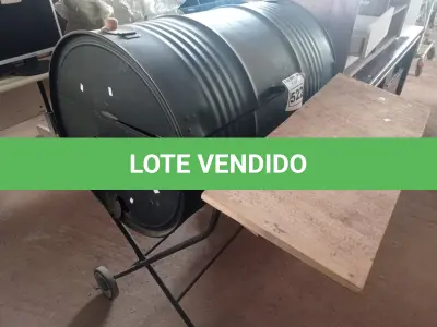 LOTE 522 - 01 CHURRASQUEIRA A BAFO. (NO ESTADO) ATENÇÃO! FAZER A VISITAÇÃO ANTES DE ARREMATAR, NÃO SABEMOS SE FUNCIONA. LEILÃO NÃO TEM GARANTIA E NEM DEVOLUÇÃO, SUJEITO A POSSÍVEIS AVARIAS VISÍVEIS/OCULTAS E/OU AUSÊNCIA DE COMPONENTES.