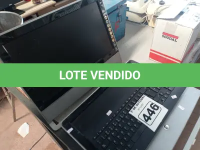 LOTE 446 - 02 COMPUTADORES ALL IN ONE MARCAS AOC. (NO ESTADO) ATENÇÃO! FAZER A VISITAÇÃO ANTES DE ARREMATAR, NÃO SABEMOS SE FUNCIONA. LEILÃO NÃO TEM GARANTIA E NEM DEVOLUÇÃO, SUJEITO A POSSÍVEIS AVARIAS VISÍVEIS/OCULTAS E/OU AUSÊNCIA DE COMPONENTES.
