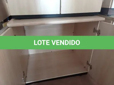 LOTE 452 - 02 ARMÁRIOS BAIXOS EM MADEIRA COM 02 PORTAS. (NO ESTADO) ATENÇÃO! FAZER A VISITAÇÃO ANTES DE ARREMATAR, NÃO SABEMOS SE FUNCIONA. LEILÃO NÃO TEM GARANTIA E NEM DEVOLUÇÃO, SUJEITO A POSSÍVEIS AVARIAS VISÍVEIS/OCULTAS E/OU AUSÊNCIA DE COMPONENTES.
