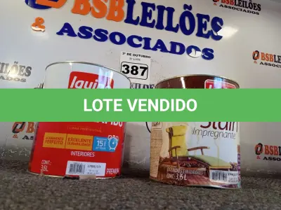 LOTE 387 - 02 GALÕES DE VERNIZ IQUINE 3,6L SENDO 01 INCOLOR E OUTRO IMBUIA. (NO ESTADO) ATENÇÃO! FAZER A VISITAÇÃO ANTES DE ARREMATAR, NÃO SABEMOS SE FUNCIONA. LEILÃO NÃO TEM GARANTIA E NEM DEVOLUÇÃO, SUJEITO A POSSÍVEIS AVARIAS VISÍVEIS/OCULTAS E/OU AUSÊNCIA DE COMPONENTES.
