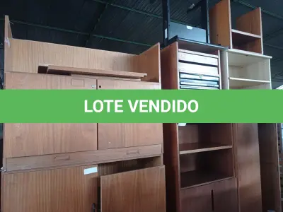 LOTE 546 - 01 LOTE COM ARMÁRIOS DIVERSOS. (NO ESTADO) ATENÇÃO! FAZER A VISITAÇÃO ANTES DE ARREMATAR, NÃO SABEMOS SE FUNCIONA. LEILÃO NÃO TEM GARANTIA E NEM DEVOLUÇÃO, SUJEITO A POSSÍVEIS AVARIAS VISÍVEIS/OCULTAS E/OU AUSÊNCIA DE COMPONENTES.