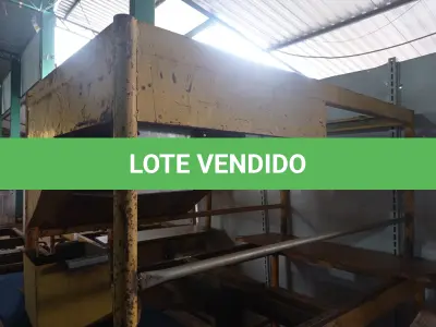 LOTE 564 - 01 SERRA DE BANCADA PARA MARCENARIA. (NO ESTADO) ATENÇÃO! FAZER A VISITAÇÃO ANTES DE ARREMATAR, NÃO SABEMOS SE FUNCIONA. LEILÃO NÃO TEM GARANTIA E NEM DEVOLUÇÃO, SUJEITO A POSSÍVEIS AVARIAS VISÍVEIS/OCULTAS E/OU AUSÊNCIA DE COMPONENTES.